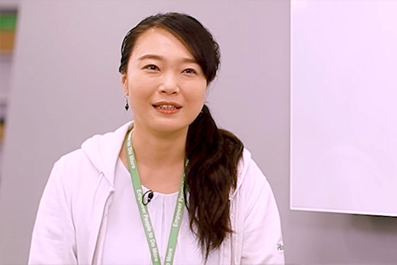 �ץ������ȥޡ����ƥ��󥰥��ڥ���ꥹ��